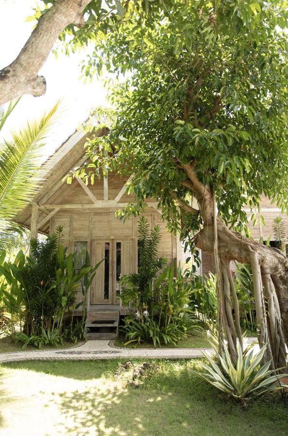 Coconut Village Guest House Lembongan Redpartner エクステリア 写真